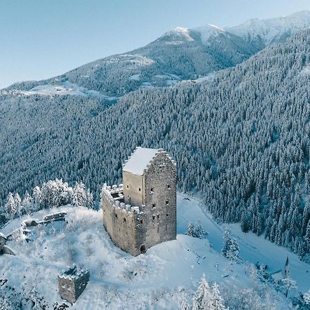 Klostergut Kronburg Zams Bagian luar foto